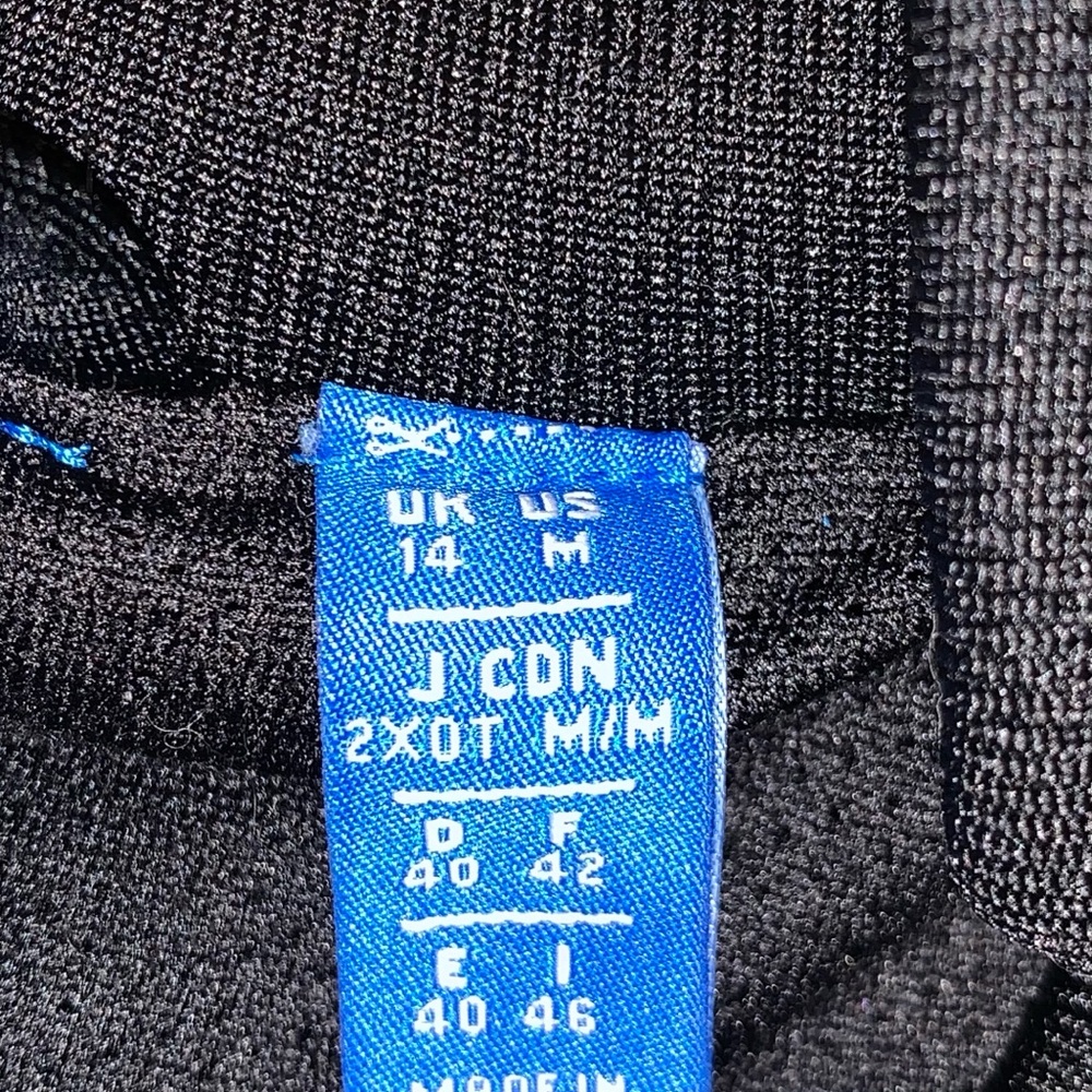 Adidas jacket - Picture 3 of 3